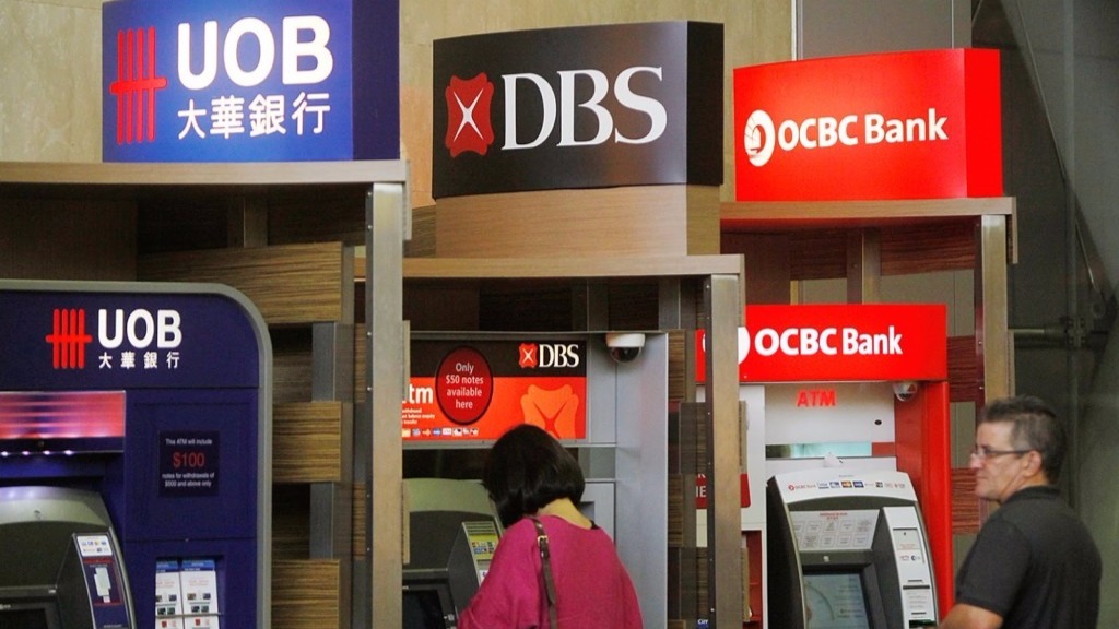 OCBC and UOB to offer free shared ATM withdrawals