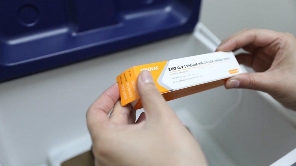 Singapore’s MOH licenses 24 private healthcare centres to provide Sinovac shots