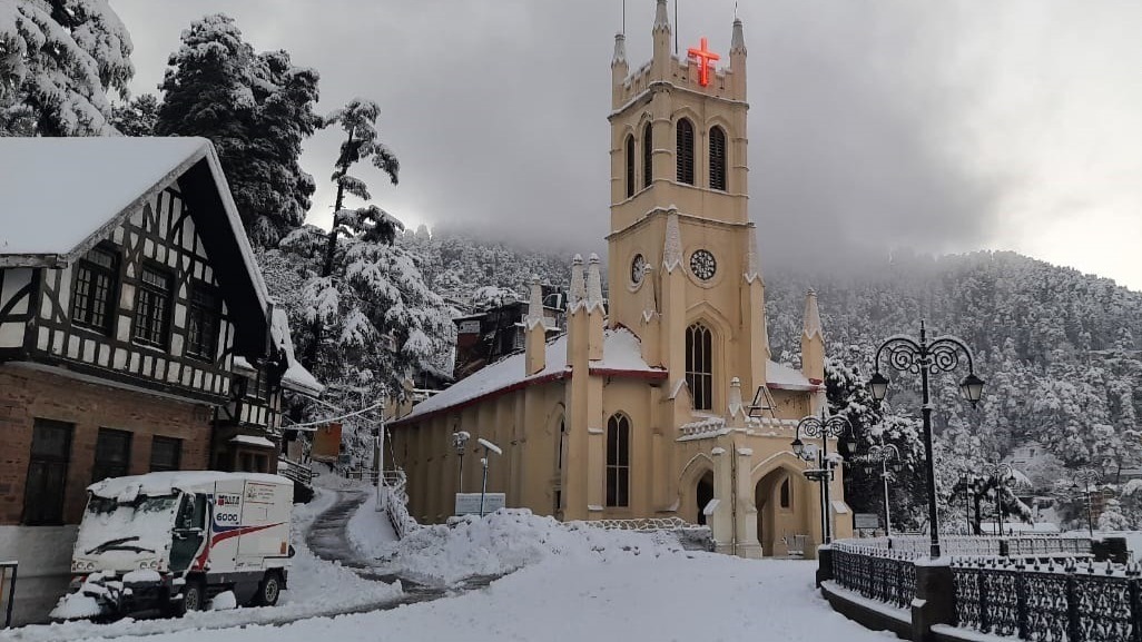 In Pics: Shimla clad in white after a snowy first weekend of 2022