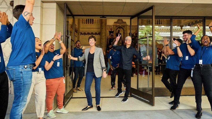 Tim Cook to personally launch first Apple store in India: Reports