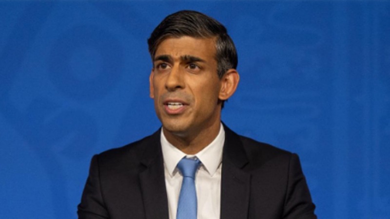 British PM Rishi Sunak considers ban on young people buying cigarettes: Reports