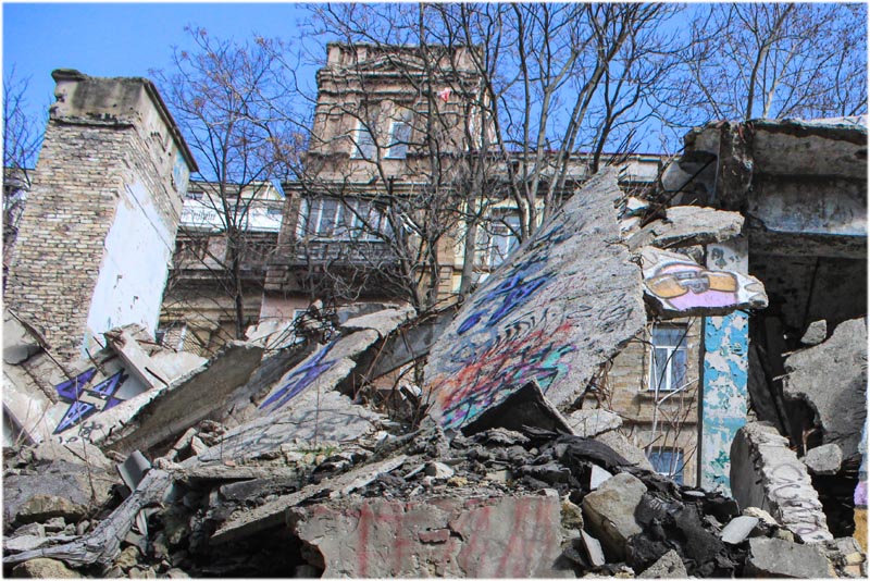 Nepal earthquake: At least 128 die in 6.4 magnitude tremor in the Himalayan nation