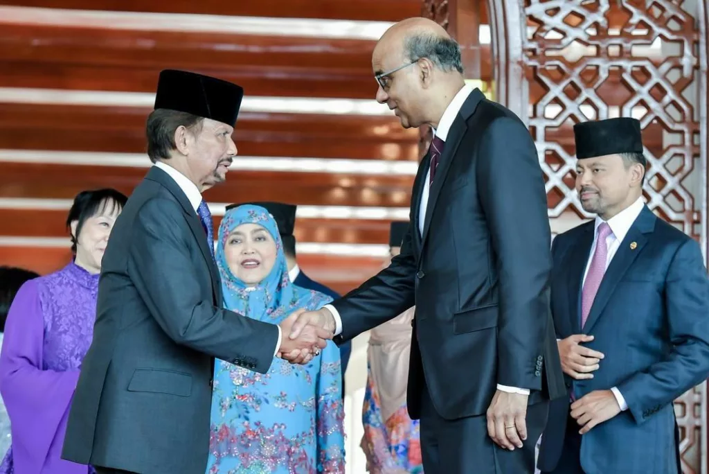 Tharman with Sultan of Brunei