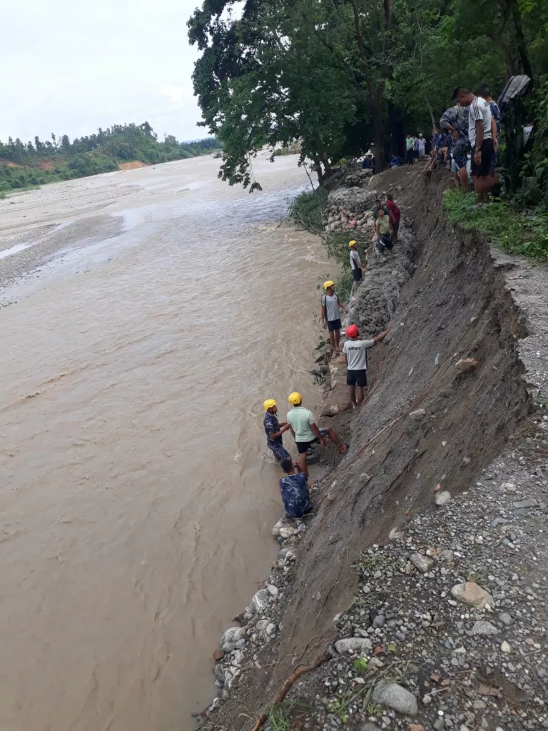 Nepal landslide 2