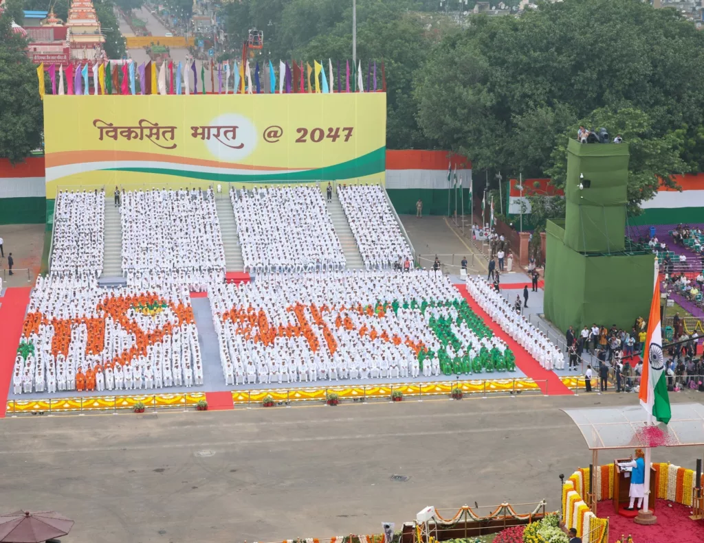 Viksit Bharat sign at Red Fort