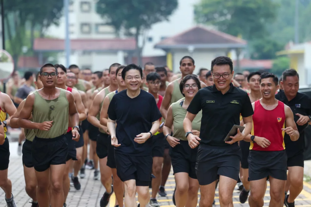 PM Wong with SAF and NS cadets