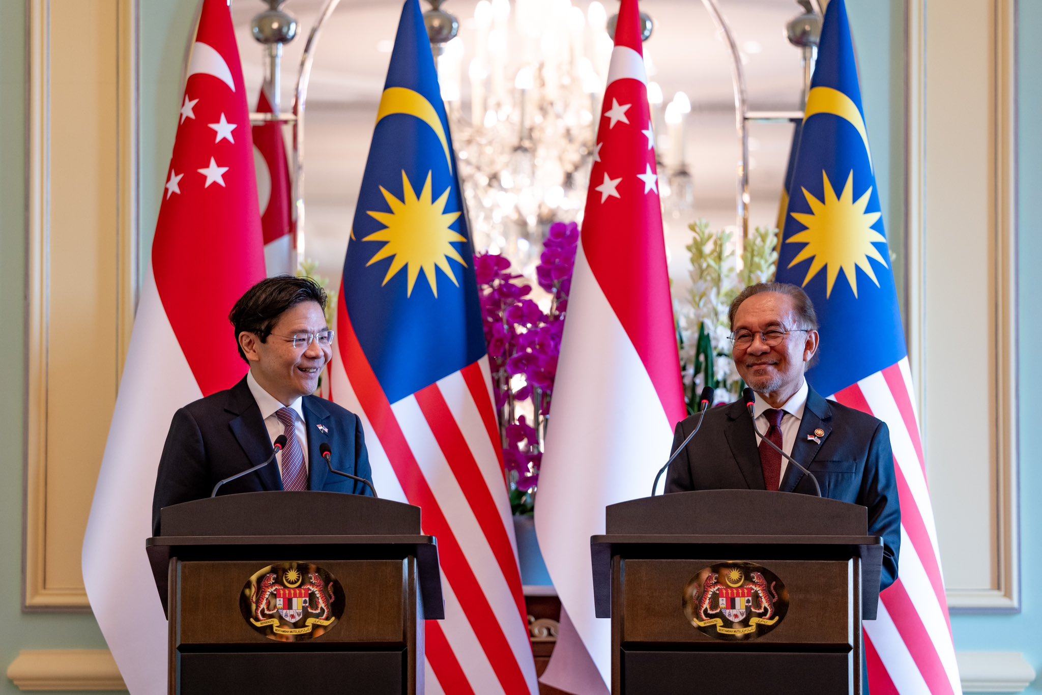 PM Wong and PM Ibrahim witness Johor-Singapore SEZ agreement; express optimism for ASEAN and global level business success
