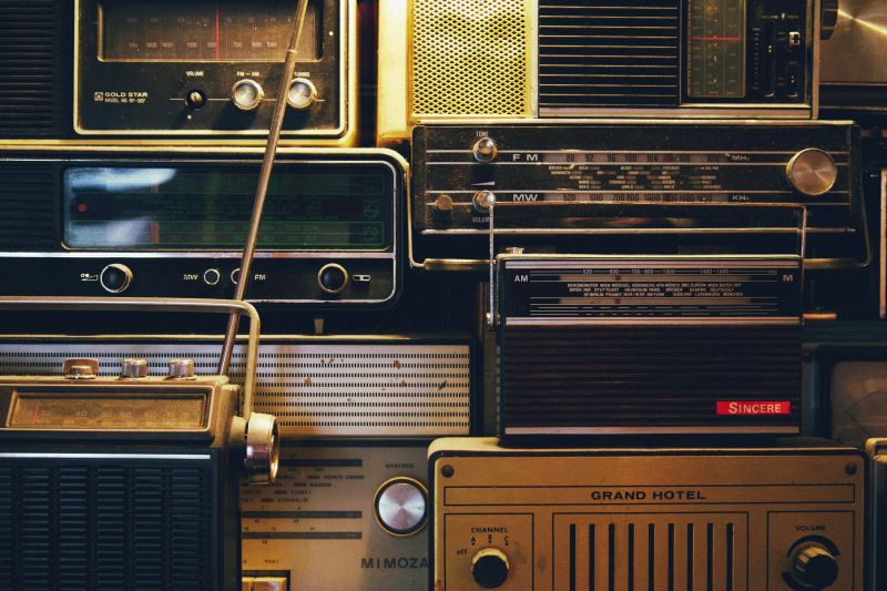Pakistani FM stations have stopped broadcasting Indian songs due to the strained relationship between the two nuclear-armed neighbouring countries.