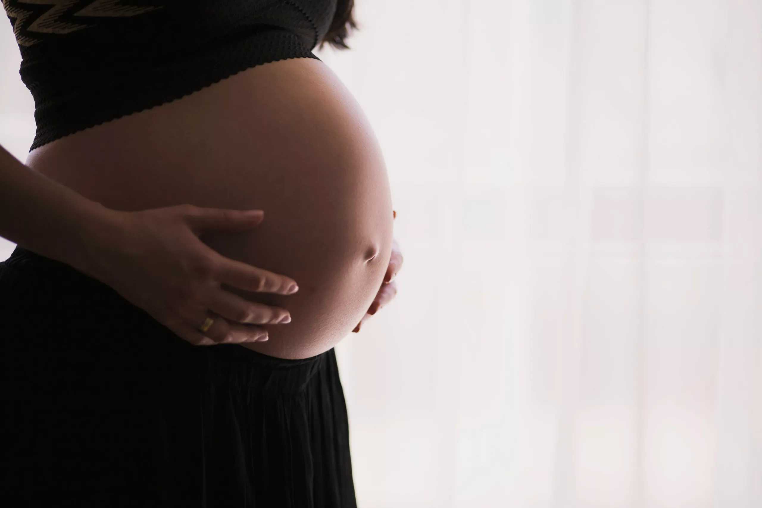 A new study by Emory University researchers, published in Environmental Science & Technology, found that exposure to the tiny particles in air pollution during pregnancy can disrupt maternal metabolism