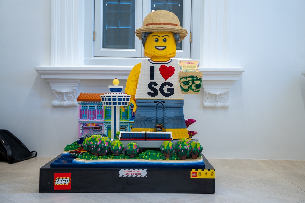 LEGO Hawkerman