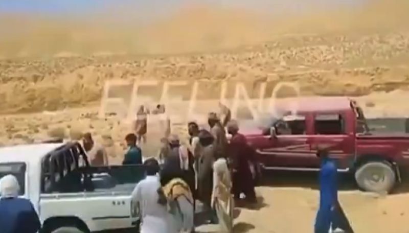 Pakistani police have arrested 14 suspected people for allegedly killing a newlywed couple in broad daylight in the Balochistan area in the name of 'honour'