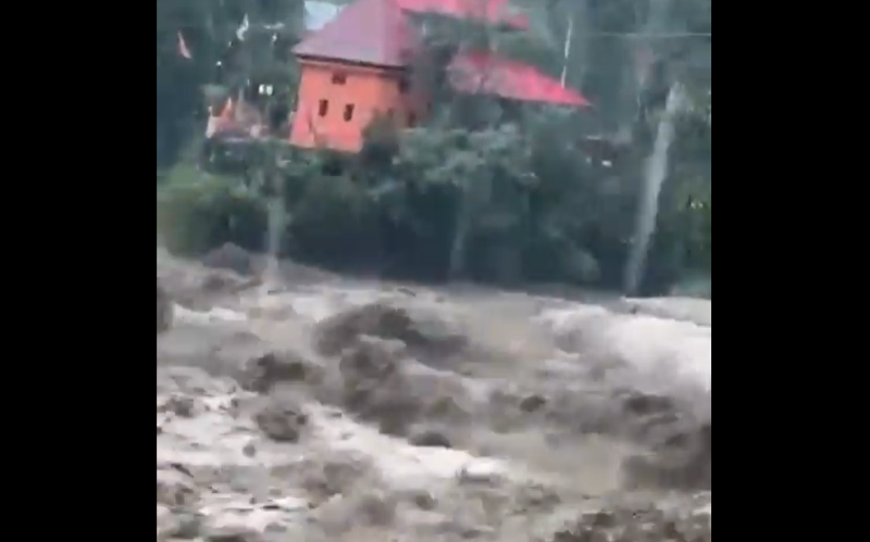 At least 31 people died and 23 others were injured after a massive landslide hit the Mata Vaishno Devi Yatra track near Ardhkumari in Katra