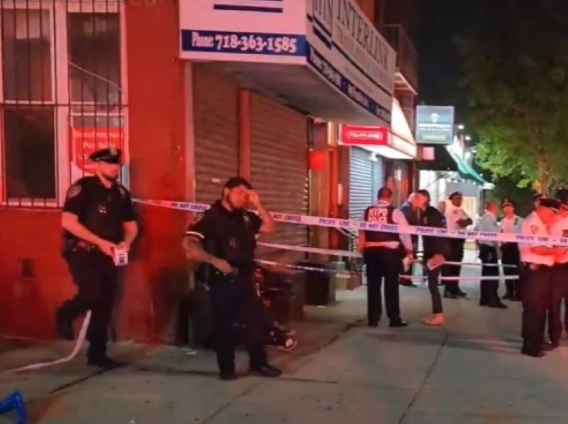 Three people died in a shooting incident at a New York restaurant on Sunday.
