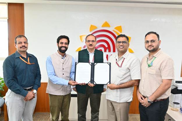 UIDAI, Starlink