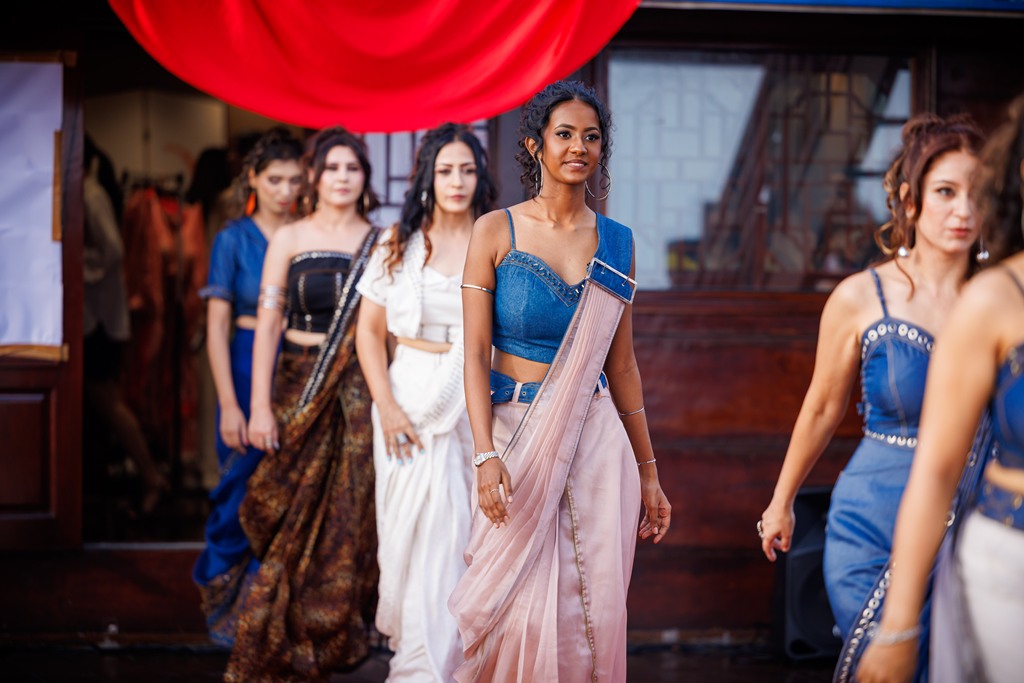 Runway on the Waves models