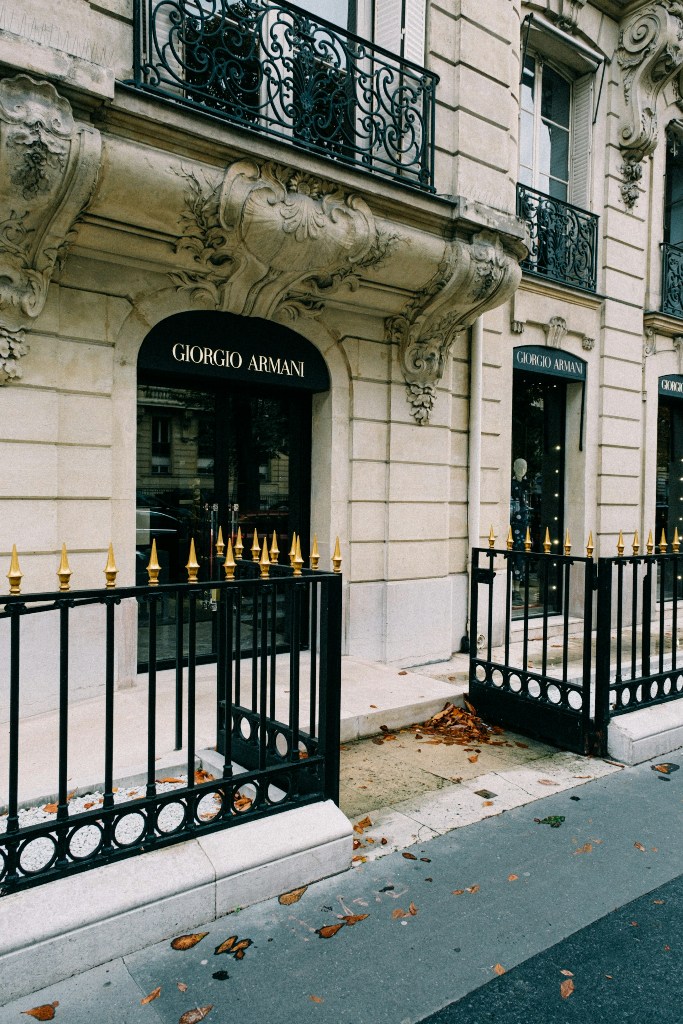 Armani Store Paris